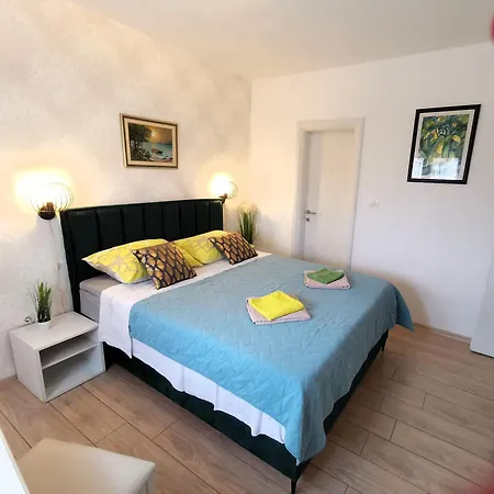Gabrijela Apartment *